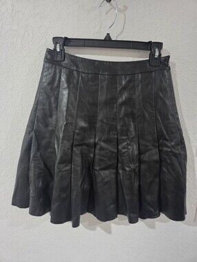 Halogen Black Leather Skirt W/ Polyester Lining Size 0